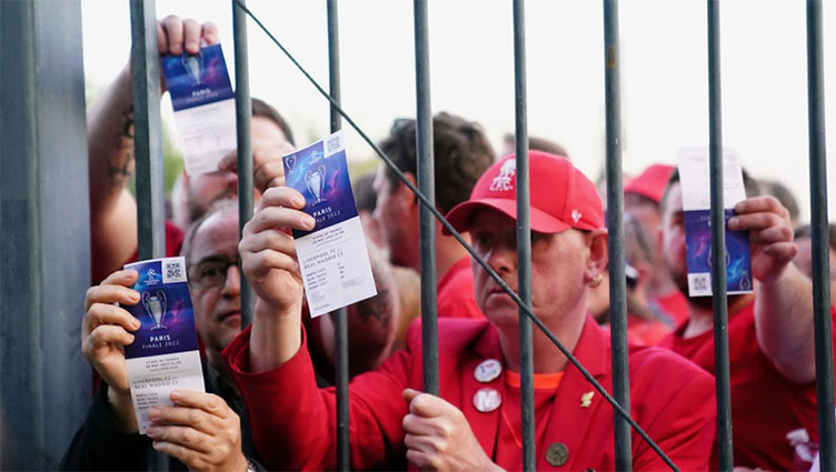 UEFA apologises to fans over Champions League final chaos