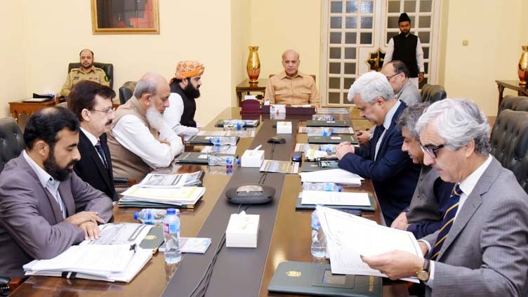 PM directs to start Sukkur-Hyderabad Motorway project soon