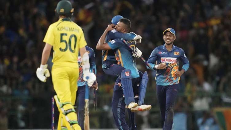 Last-ball thriller as Sri Lanka wins ODI series vs Australia