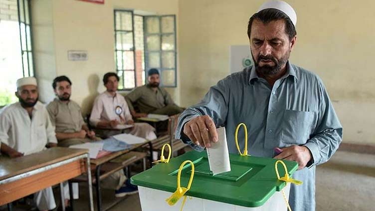 ECP announces schedule for re-polling for LG polls in eight districts of Balochistan 