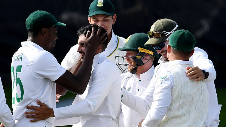 Verreynne, Rabada and spin have South Africa eyeing New Zealand win