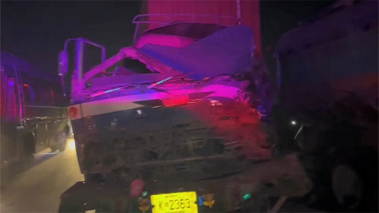 One killed, three injured in trailer, tanker collision in Karachi