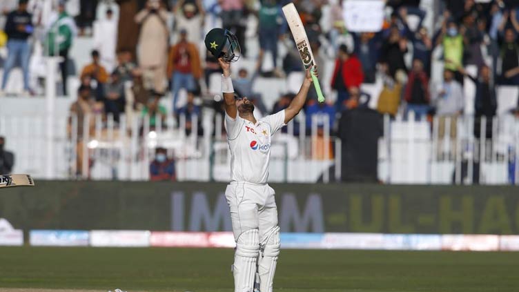 Imam's 1st test century takes Pakistan to 245-1 vs Australia