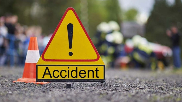Layyah: Six family members killed in road accident