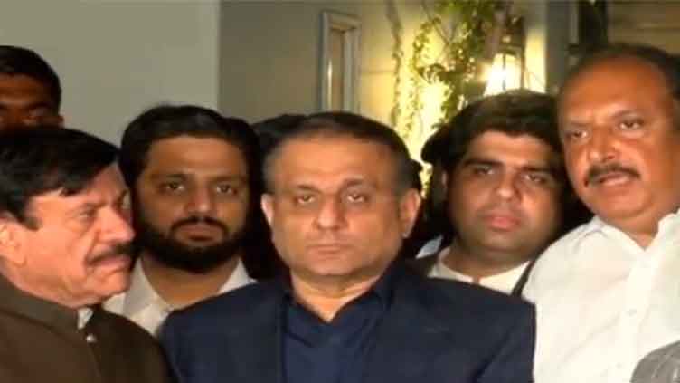 Aleem Khan, allies announce to join Tareen group amid rapidly changing political landscape