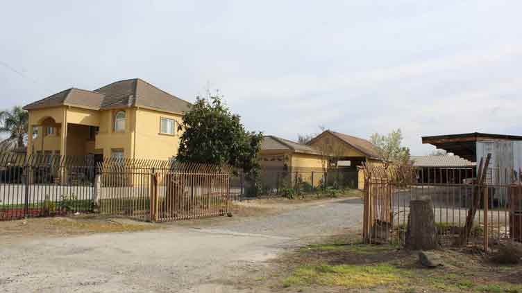 Woman drives around barricades, crashes into Florida trooper