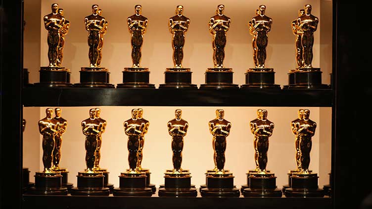 Oscar nominees 'grateful' to be back in the ballroom