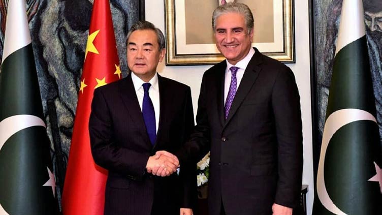 FM Qureshi, Chinese counterpart discuss bilateral ties, regional situation