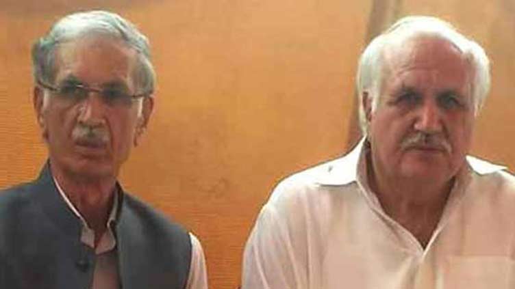 Minister of Defence Pervez Khattak's brother decides to join JUIF