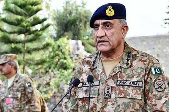 COAS visits Punjab Regimental Center Mardan, offers fateha at Yadgar-e-Shuhada