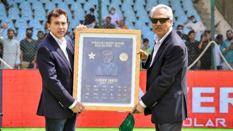 Zaheer Abbas inducted into the PCB Hall of Fame