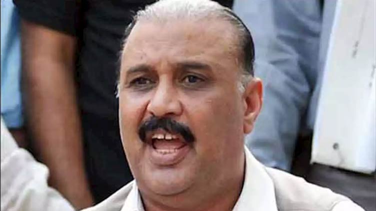 24 PTI MNAs present inside Sindh House, claims Raja Riaz 