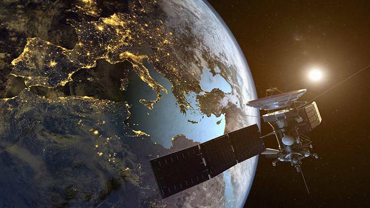 OneWeb to launch satellites with SpaceX after suspending ties with Russian agency