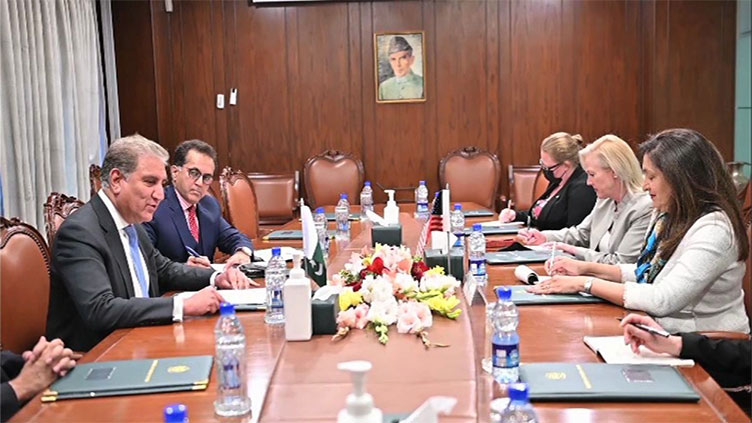 US Under Secretary of State Uzra Zeya calls on FM Qureshi