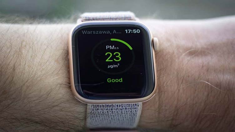 Apple must face claims it bars outside heart-rate apps from Apple Watch 