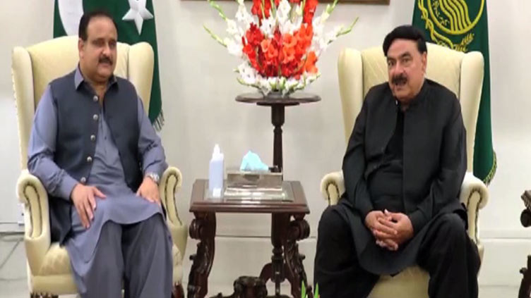 CM Buzdar, Sheikh Rashid discuss no-trust motion