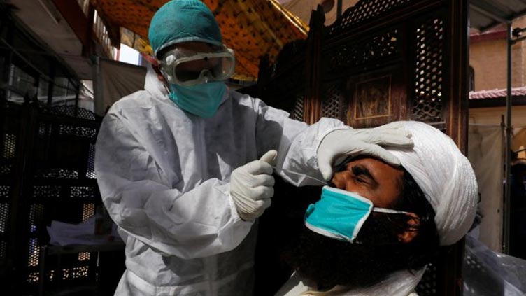 Pakistan reports 186 coronavirus cases, one death in 24 hours