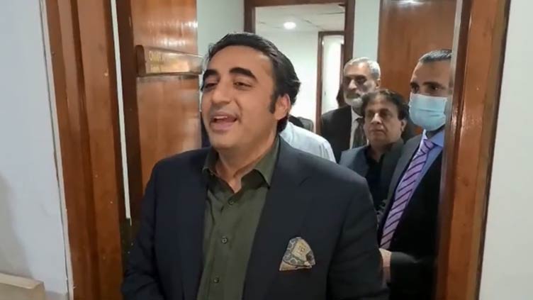 Step down, give Shehbaz chance to seek vote of confidence: Bilawal 