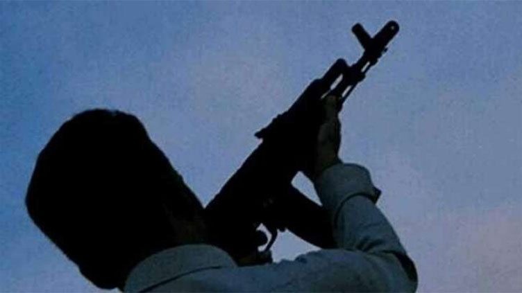 19 injured in aerial firing on Chand Raat in Karachi