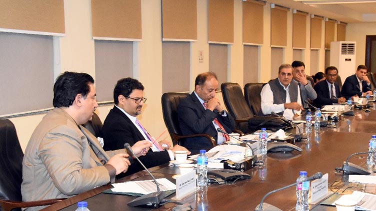 Govt taking measures to immediately reduce load-shedding: Finance Minister