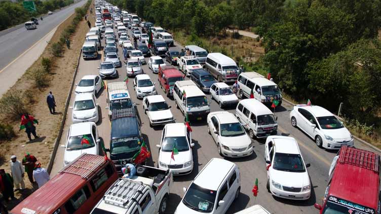 Rally not long march; Govt, PTI reach agreement