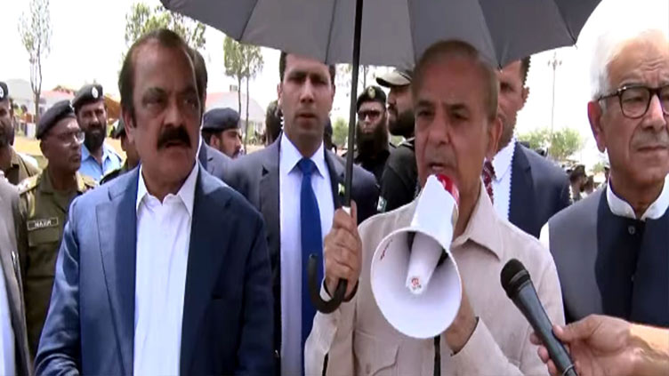 PM pays tribute to LEAs, says have to foil conspiracy to divide nation