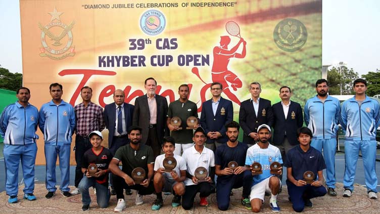 Aqeel Khan lifts CAS Khyber Cup Open Tennis Championship Trophy