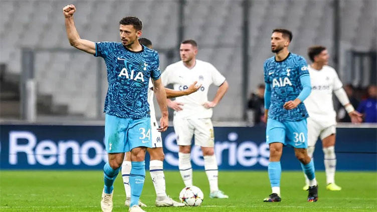 Spurs snatch 2-1 win at Marseille to qualify as Champions League group winners