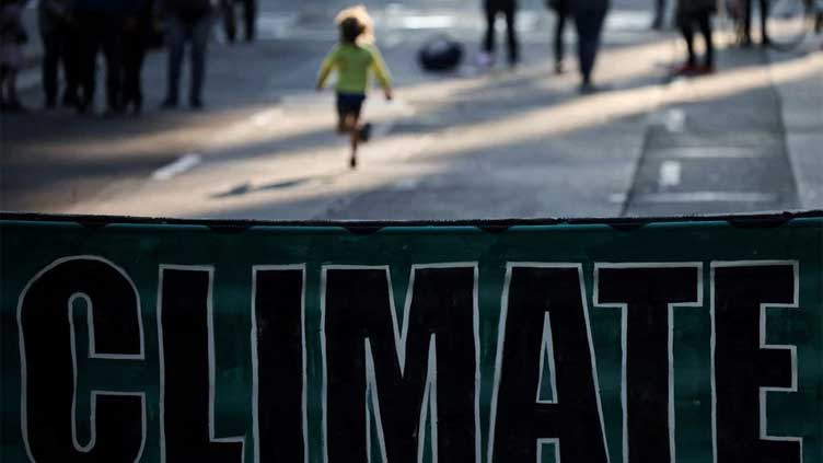  COP 27- Big finance's hopes fade in climate of war