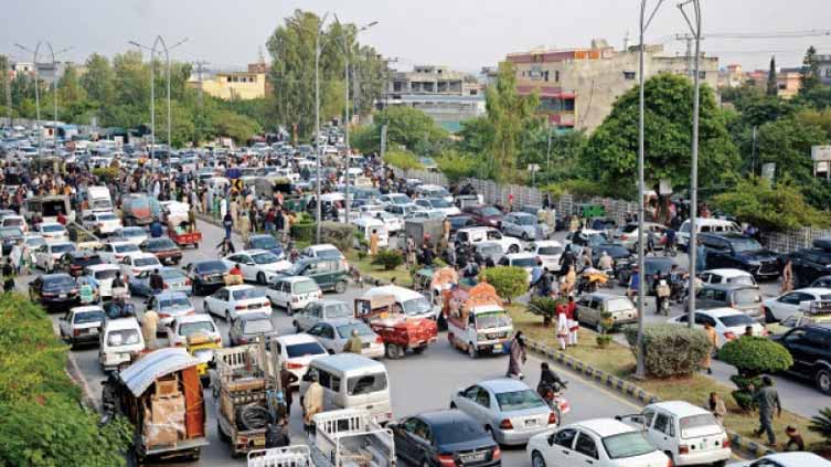 PTI protests against attempted murder of Imran Khan enter third day