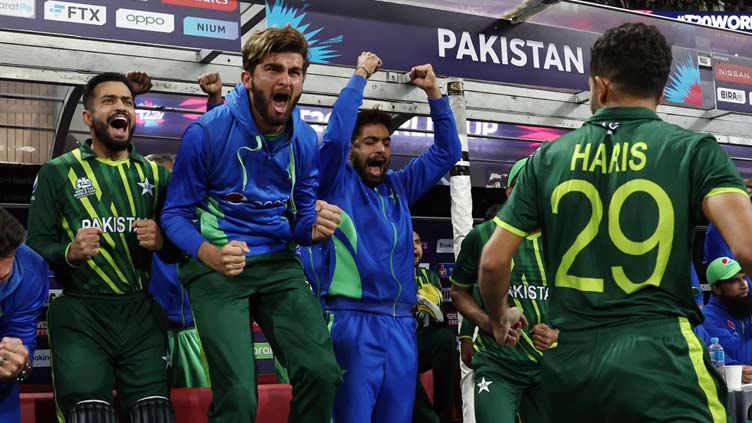 Pakistan beat NZ to qualify for the T20 WC Final