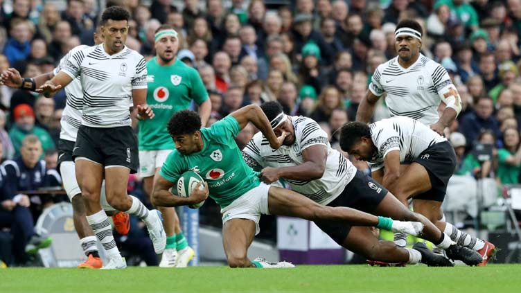 'Awful' Ireland overpower ill-disciplined Fiji