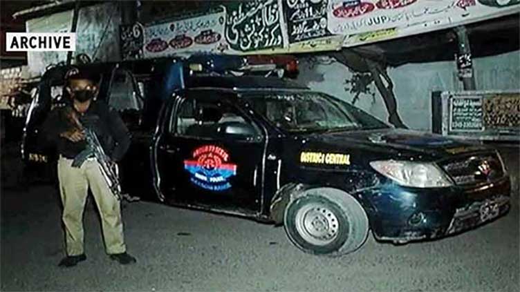 Police arrest five robbers in Karachi