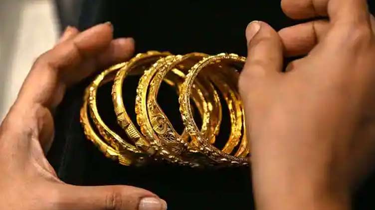 Gold rates increase by Rs150 per tola