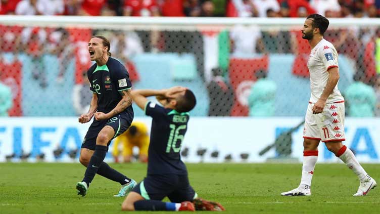  Duke header gets Australia past Tunisia for first World Cup win since 2010