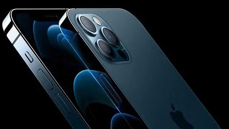  Foxconn unrest risks iPhone shipments, weighs on Apple shares