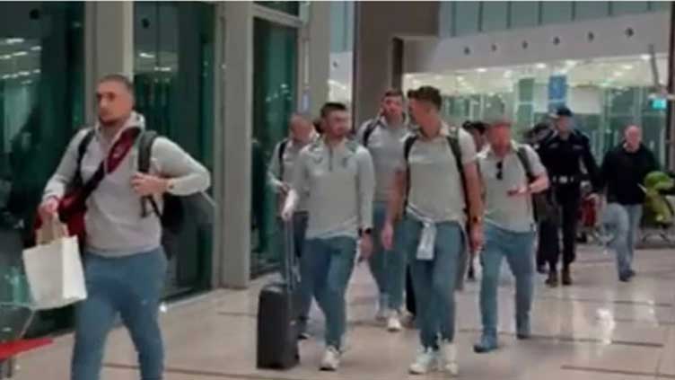 England squad lands in Pakistan for historic Test series