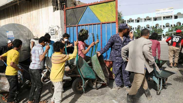  Arab Monetary Fund signs $1 bln agreement to support Yemeni government reforms