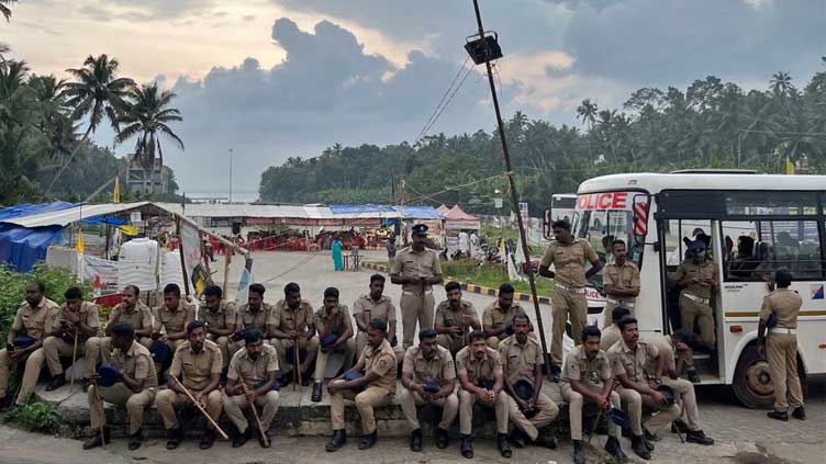  More than 80 injured as Indian police clash with Adani port protesters