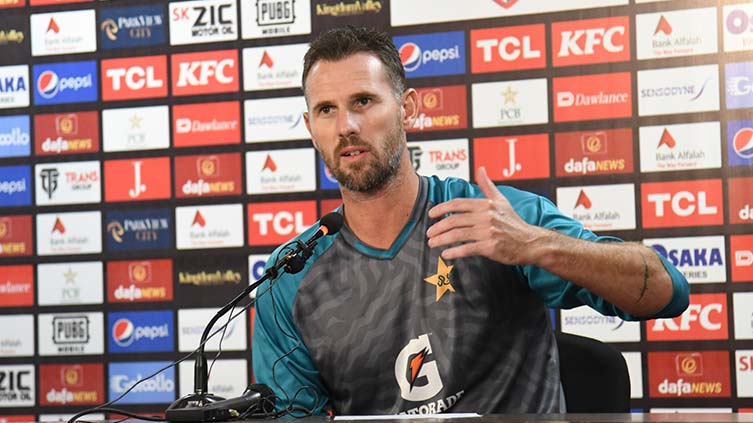 We didn't do wrong, it was just great batting: Tait defends Pak bowlers