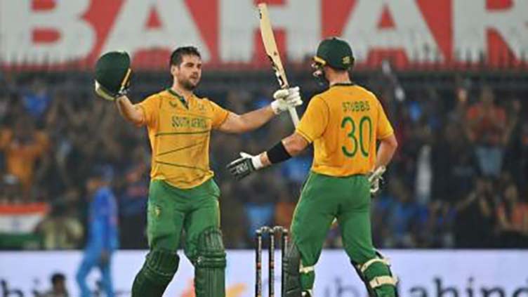 Rossouw ton helps South Africa to consolation T20 win