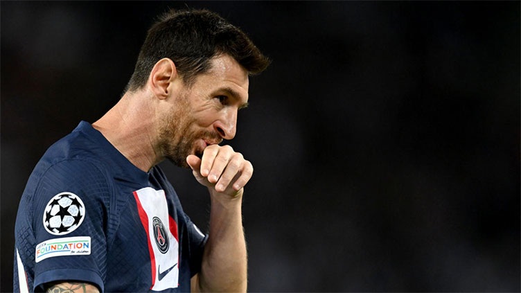 Messi out of PSG trip to Reims with minor calf injury