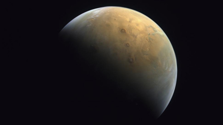 Underground microbes may have swarmed ancient Mars