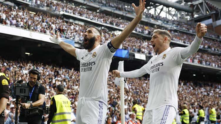 Real Madrid go top after 3-1 win over Barcelona