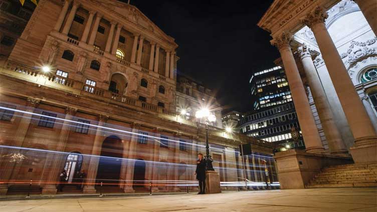  UK inflation accelerates to 40-year high as food prices rise