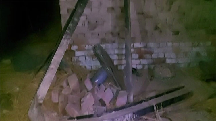 Roof collapse kills two children in Okara