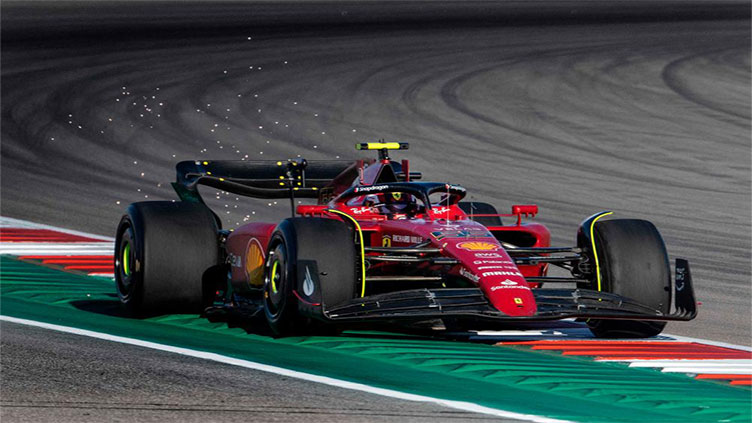 Ferrari drivers on top in US GP practice sessions