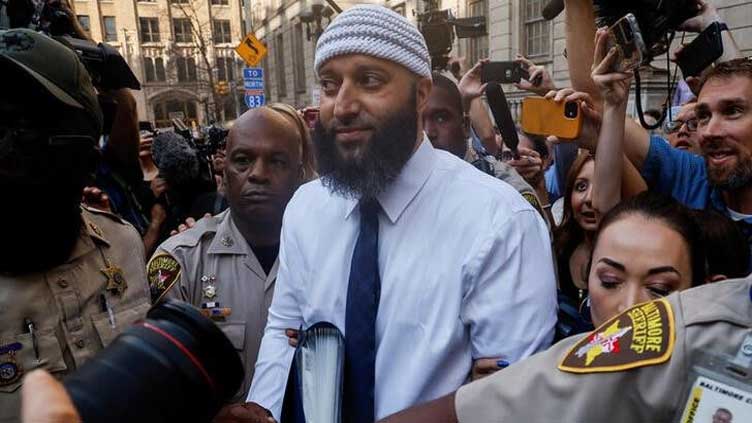  Newly freed Adnan Syed surprises law students with a lesson on his case