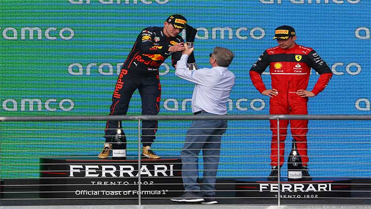 Verstappen wins US GP as Red Bull take constructors' crown