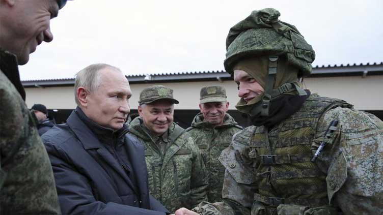  Russia's chaotic draft leaves some out in cold, without gear